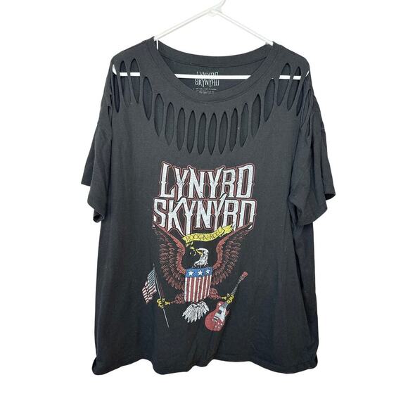 Lynyrd Skynyrd Women’s 2XL Black Rock & Roll Peekaboo Neck T-Shirt Eagle Guitar - Picture 1 of 6